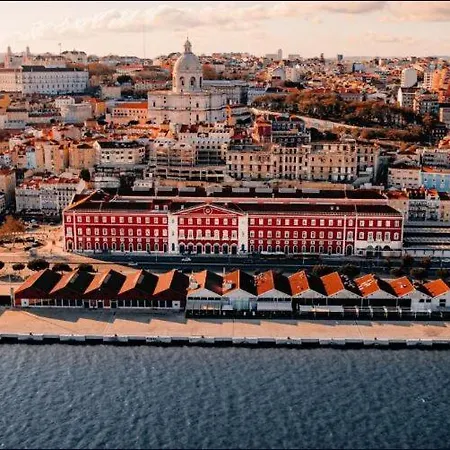 Terrasse Ensoleillee Lissabon