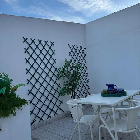 Terrasse Ensoleillee Lissabon